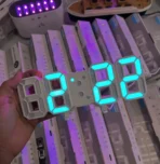 ساعة 3D LED الرقمية